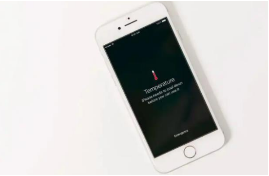 焉耆苹果手机维修分享iPhone 手机发热如何快速降温 