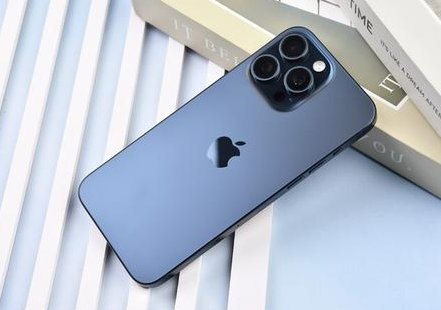 焉耆苹果维修点分享iPhone 15 Pro Max屏幕更换全新实操风险 